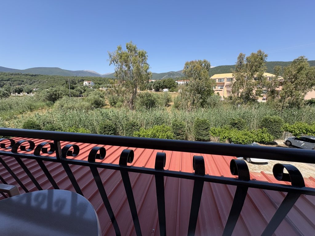 Side Sea View rooms